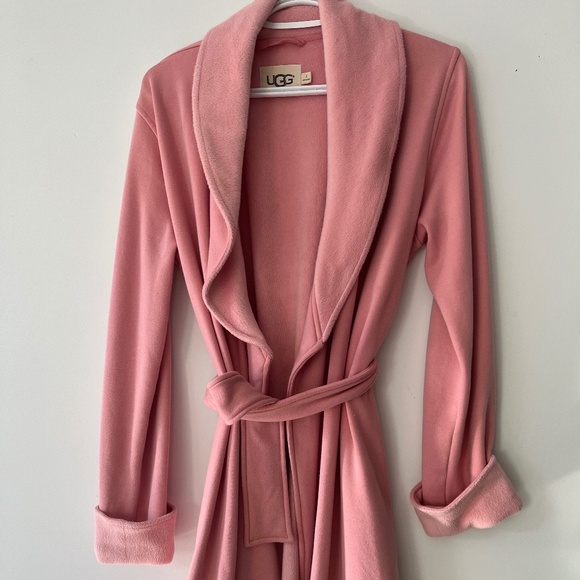 Ugg Pink Bathrobe - Picture 1 of 4